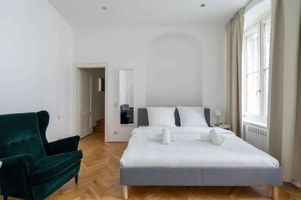 Historic Heart Apartment Vienna Exterior photo
